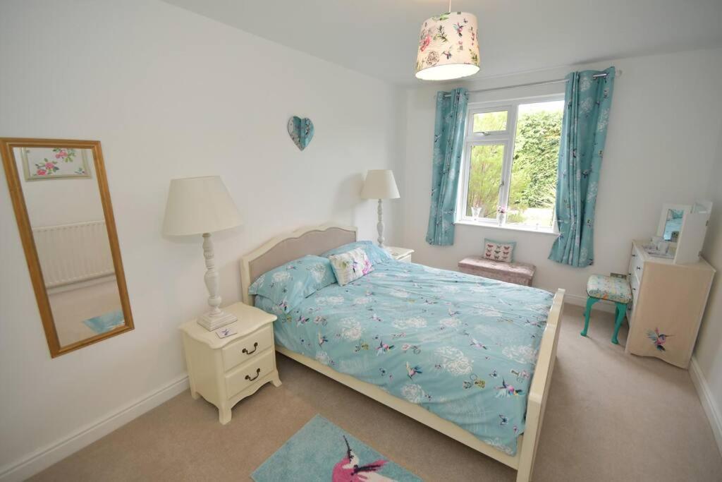 Little Hare Lodge - Spacious 2 Bedroom Attached Bungalow Woodhall Spa Bagian luar foto
